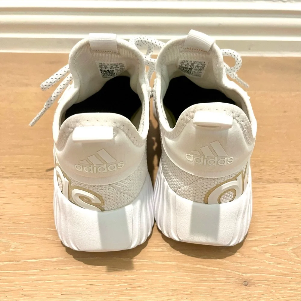 Adidas Men’s White Sneakers